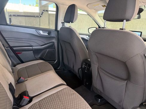 Used 2021 Ford Escape SE w/ Convenience Package AWD/4WD image 24