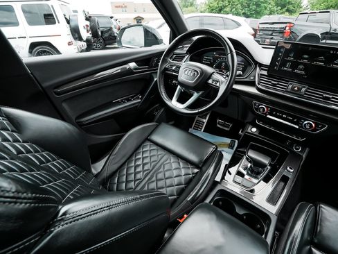 Used 2023 Audi SQ5 Premium Plus w/ Premium Plus Package AWD/4WD image 40