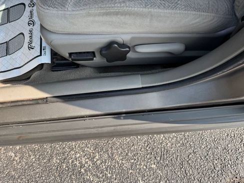 Used 2002 Chevrolet Impala w/ Preferred Equipment Group FWD image 13