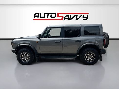 Used 2025 Ford Bronco Badlands AWD/4WD image 4
