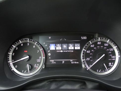 Used 2022 Toyota Highlander XSE image 30