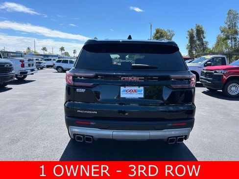 Used 2025 GMC Acadia Elevation image 5
