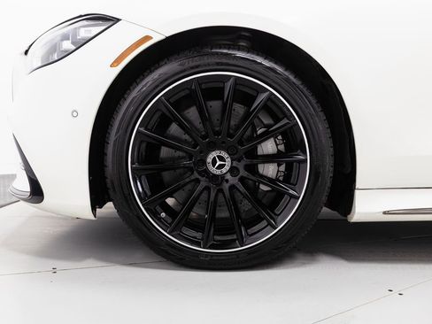 Used 2023 Mercedes-Benz S 580 4MATIC Sedan image 39