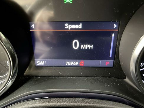 Used 2023 Buick Encore GX Select w/ Sport Touring Package image 13