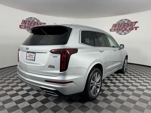 Used 2020 Cadillac XT6 Premium Luxury image 7