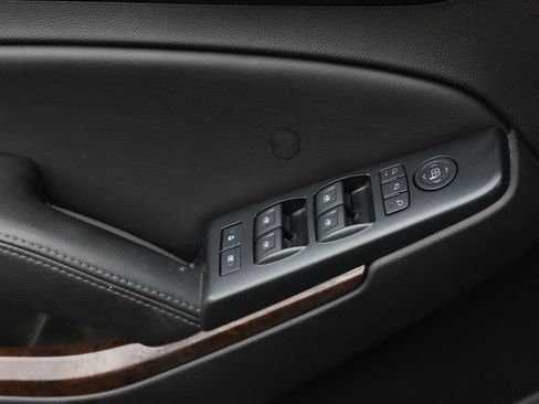 Used 2017 Chevrolet Tahoe LT w/ Luxury Package RWD image 47