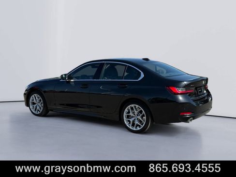 Used 2025 BMW 330i xDrive Sedan AWD/4WD image 5