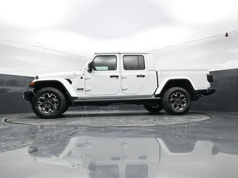 New 2026 Jeep Gladiator Sport AWD/4WD image 46