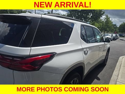 Used 2023 Chevrolet Traverse RS AWD/4WD image 5