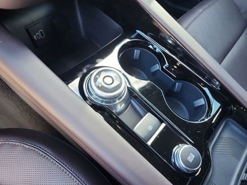 New 2026 Ford Explorer Platinum image 14