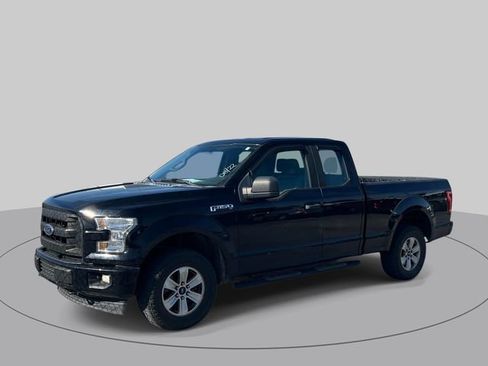 Used 2017 Ford F150 XL w/ Equipment Group 101A Mid AWD/4WD image 7