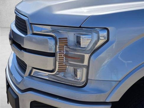 Used 2019 Ford F150 Platinum w/ Equipment Group 701A Luxury AWD/4WD image 9