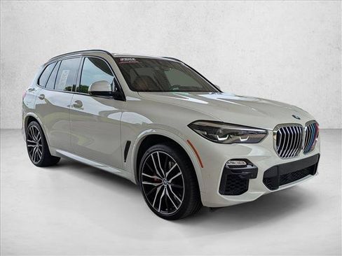 Used 2021 BMW X5 sDrive40i w/ M Sport Package RWD image 3