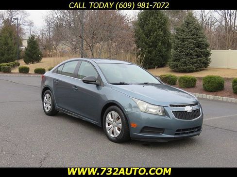 Used 2012 Chevrolet Cruze LS w/ Connectivity Package image 3