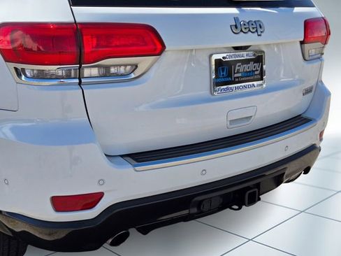 Used 2018 Jeep Grand Cherokee Limited image 7