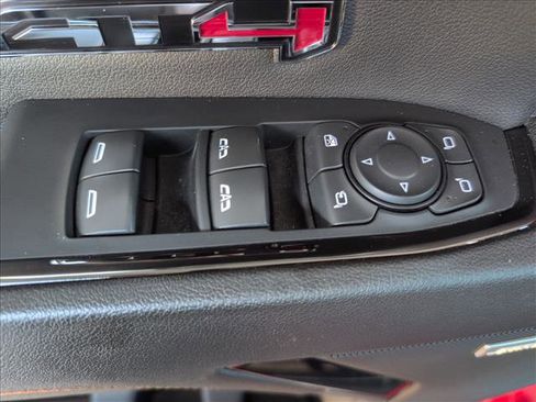 Used 2024 GMC Sierra 1500 AT4 w/ Technology Package image 19