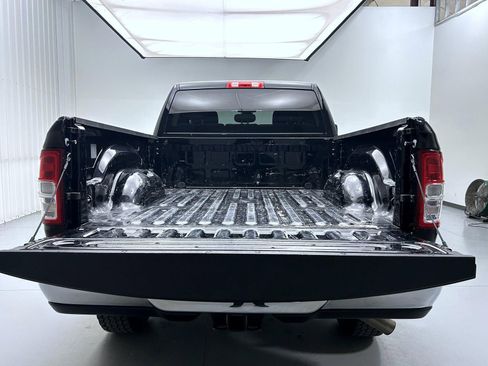 Used 2024 RAM 2500 Big Horn image 21