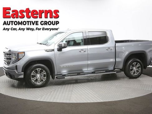 Used 2024 GMC Sierra 1500 SLT image 55