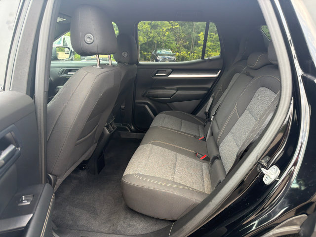Used 2025 GMC Terrain Elevation AWD/4WD image 17