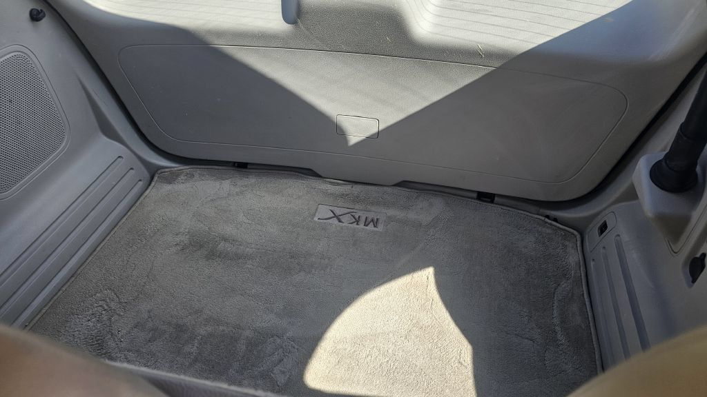Used 2013 Lincoln MKX FWD image 10
