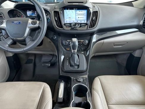 Used 2016 Ford Escape Titanium w/ Equipment Group 301A FWD image 17