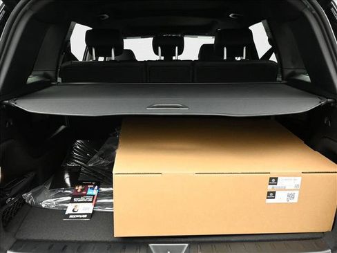 New 2026 Mercedes-Benz GLB 250 4MATIC image 24