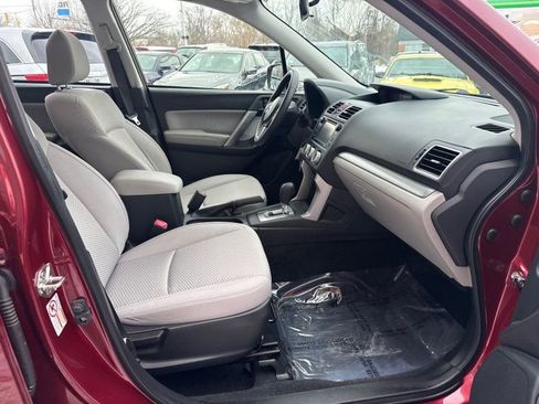 Used 2018 Subaru Forester 2.5i w/ Alloy Wheel Package image 15