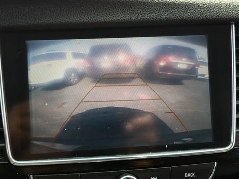 Used 2018 Buick Encore Preferred FWD image 21
