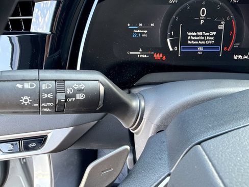 Used 2025 Lexus RX 350 Premium Plus w/ Accessory Package (Z1) FWD image 28