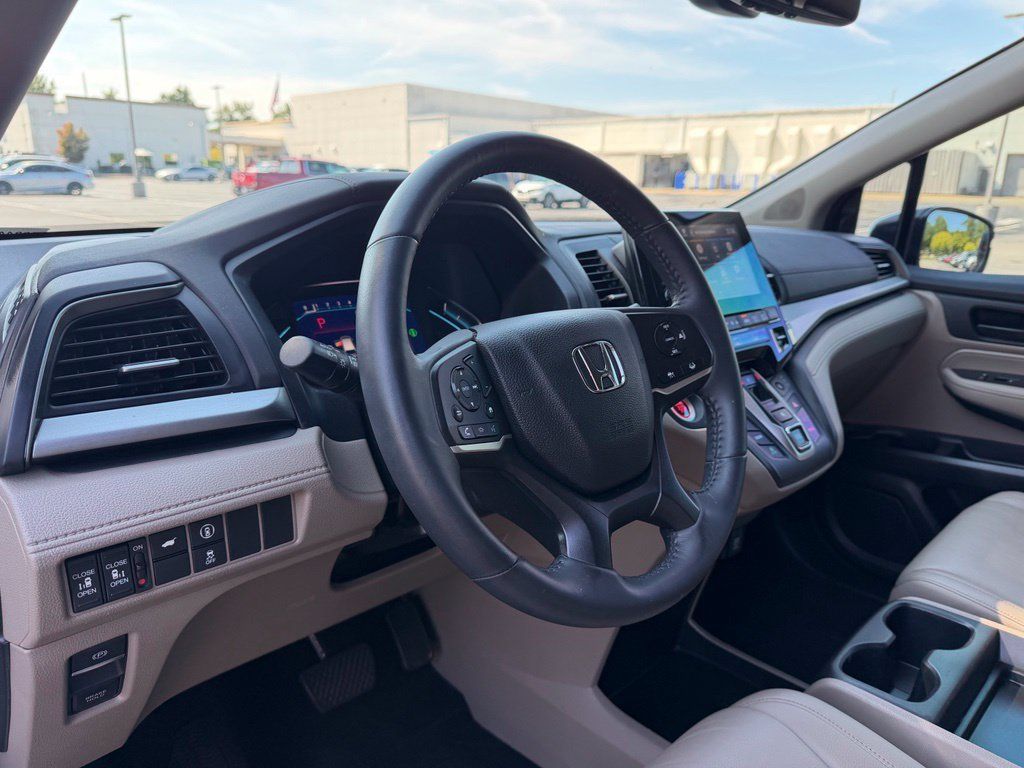 Certified 2024 Honda Odyssey EX-L image 28