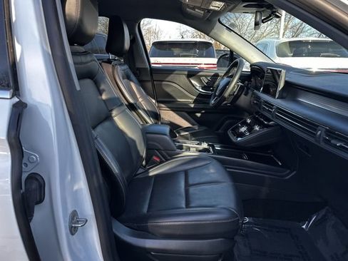 Certified 2022 Lincoln Corsair AWD w/ Equipment Group 101A image 33