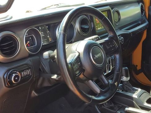 Used 2021 Jeep Wrangler Unlimited Sport AWD/4WD image 12