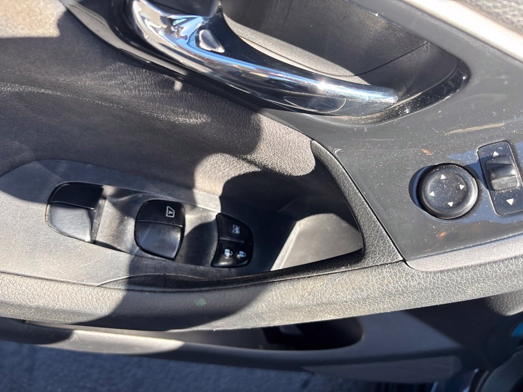 Used 2014 Nissan Altima 2.5 FWD image 16
