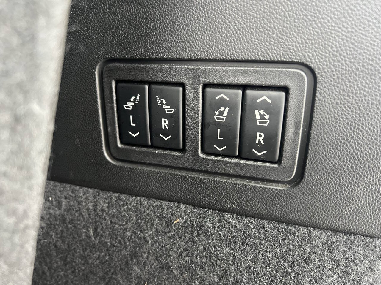 Used 2020 Cadillac XT6 Sport AWD/4WD image 11