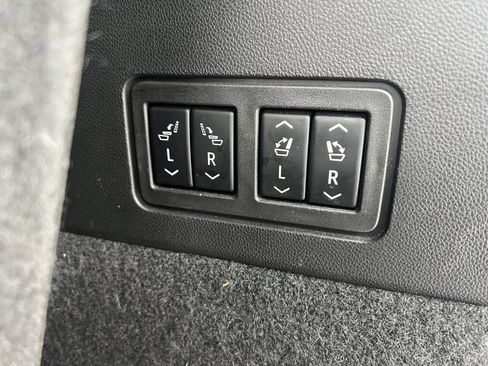 Used 2020 Cadillac XT6 Sport AWD/4WD image 11