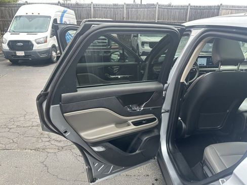 Used 2023 Lincoln Corsair AWD w/ Equipment Group 101A image 12