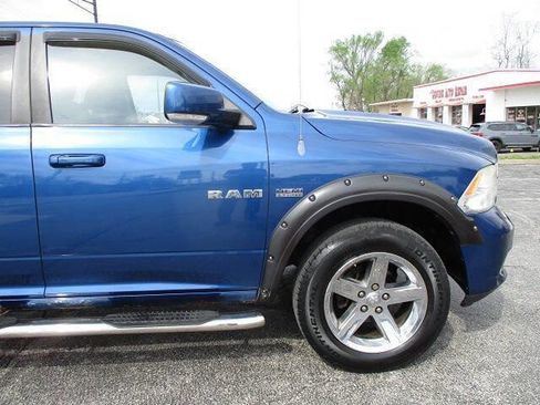 Used 2009 Dodge Ram 1500 Truck Sport image 4