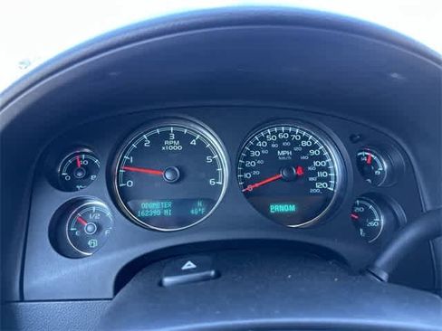 Used 2014 Chevrolet Tahoe 4WD image 27