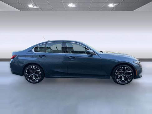 Certified 2025 BMW 330i Sedan RWD image 8