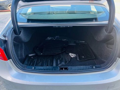 Used 2015 Volvo S60 T5 Premier image 15