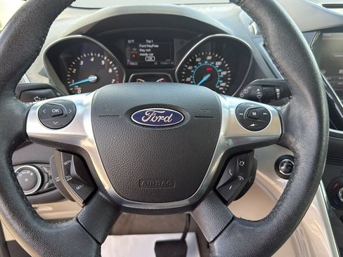 Used 2013 Ford Escape SEL FWD image 15