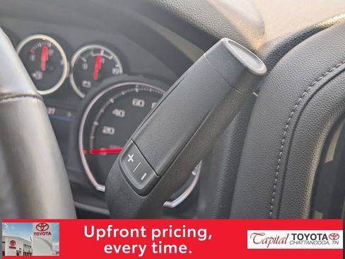 Used 2020 Chevrolet Silverado 1500 LT Trail Boss AWD/4WD image 17