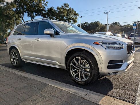Used 2018 Volvo XC90 T6 Momentum w/ Convenience Package image 15