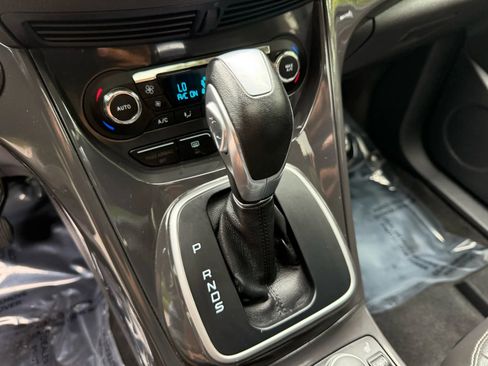 Used 2014 Ford Escape Titanium w/ Equipment Group 401A image 28