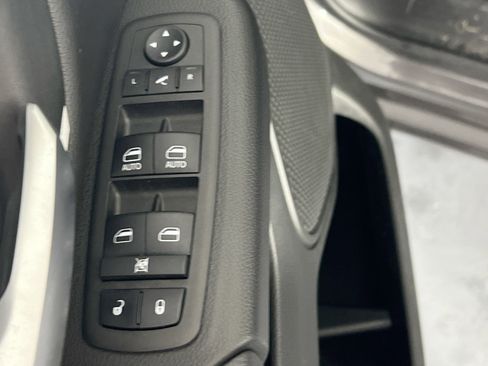 Used 2023 RAM 1500 Big Horn AWD/4WD image 18