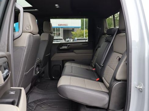 Used 2025 Chevrolet Silverado 2500 ZR2 w/ Technology Package AWD/4WD image 20
