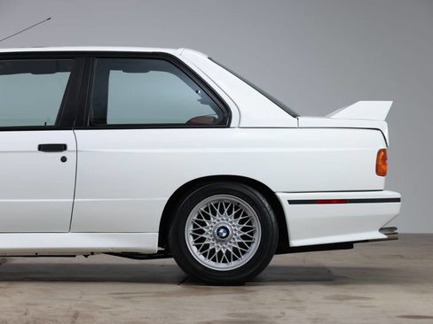 Used 1988 BMW M3 Coupe image 25