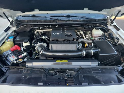 Used 2023 Nissan Frontier SV w/ Tow Package image 31