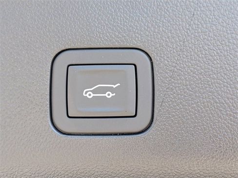 New 2026 GMC Yukon AT4 w/ AT4 Premium Plus Package image 14