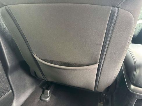 Used 2017 Dodge Journey SE w/ Flexible Seating Group FWD image 16